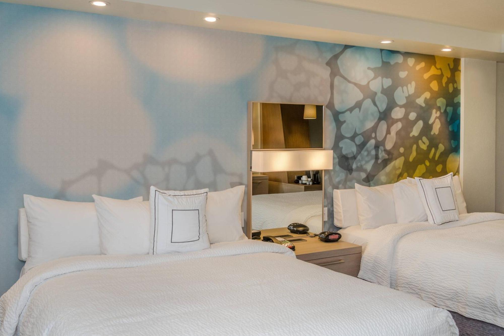 Courtyard By Marriott Somerset Bagian luar foto