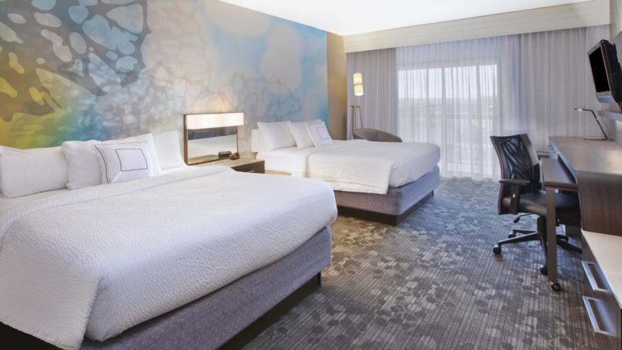 Courtyard By Marriott Somerset Bagian luar foto