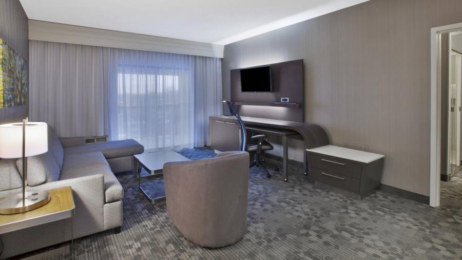 Courtyard By Marriott Somerset Bagian luar foto