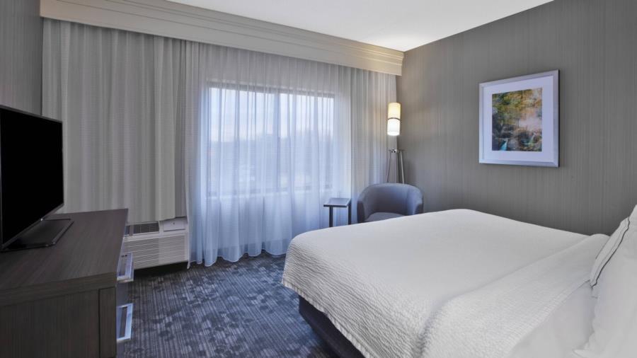 Courtyard By Marriott Somerset Bagian luar foto